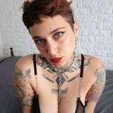 hairytattooedmommy from onlyfans