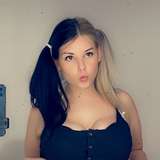 queenalexe from onlyfans